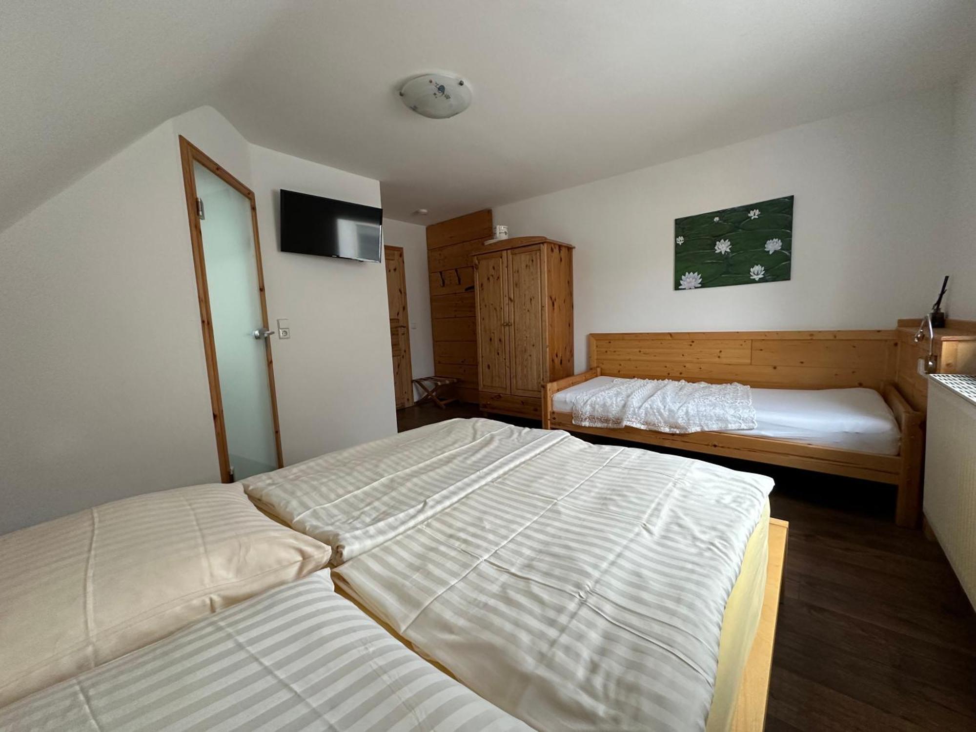 Pension Schramm Karlsruhe Luaran gambar