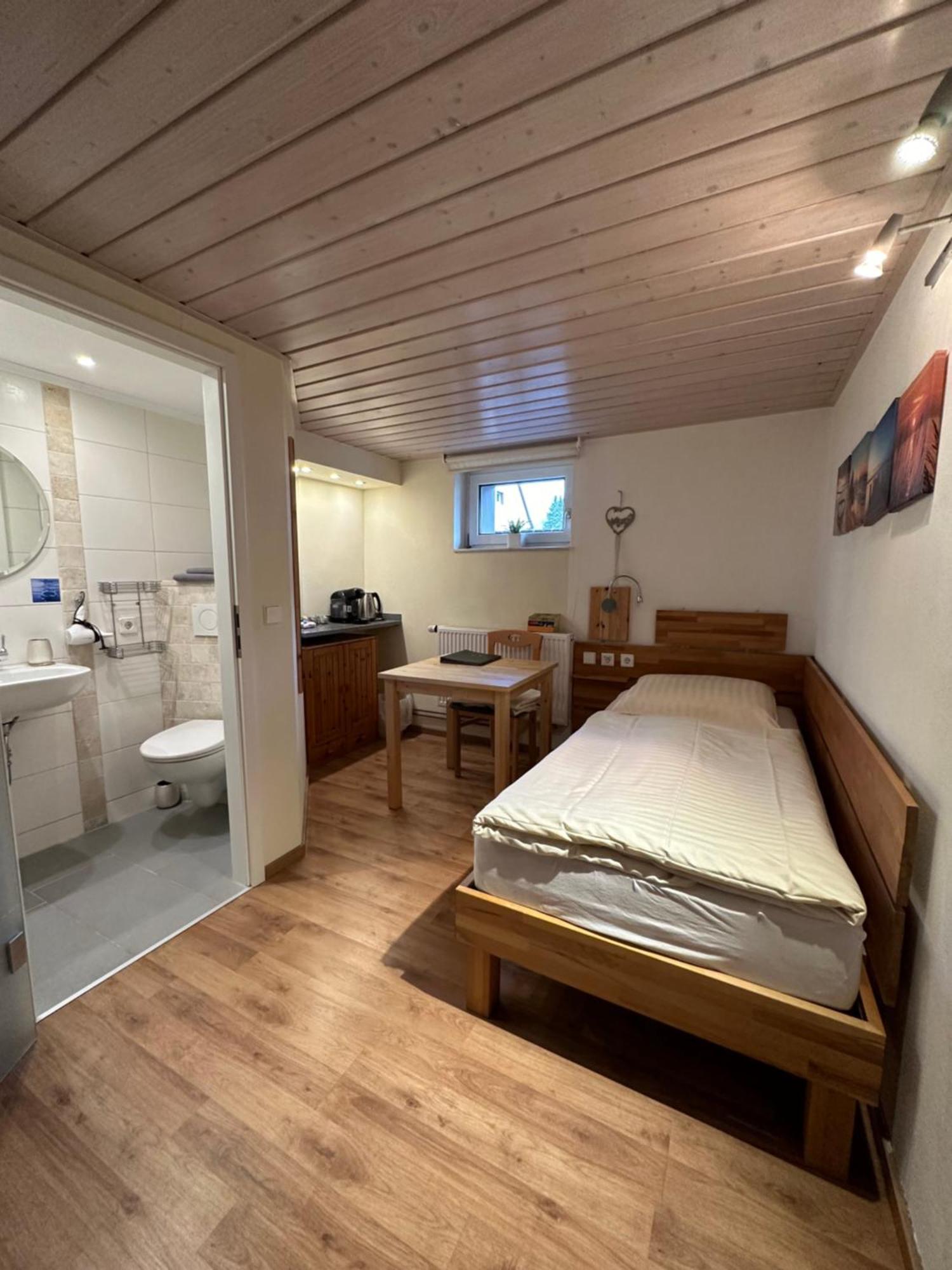 Pension Schramm Karlsruhe Luaran gambar