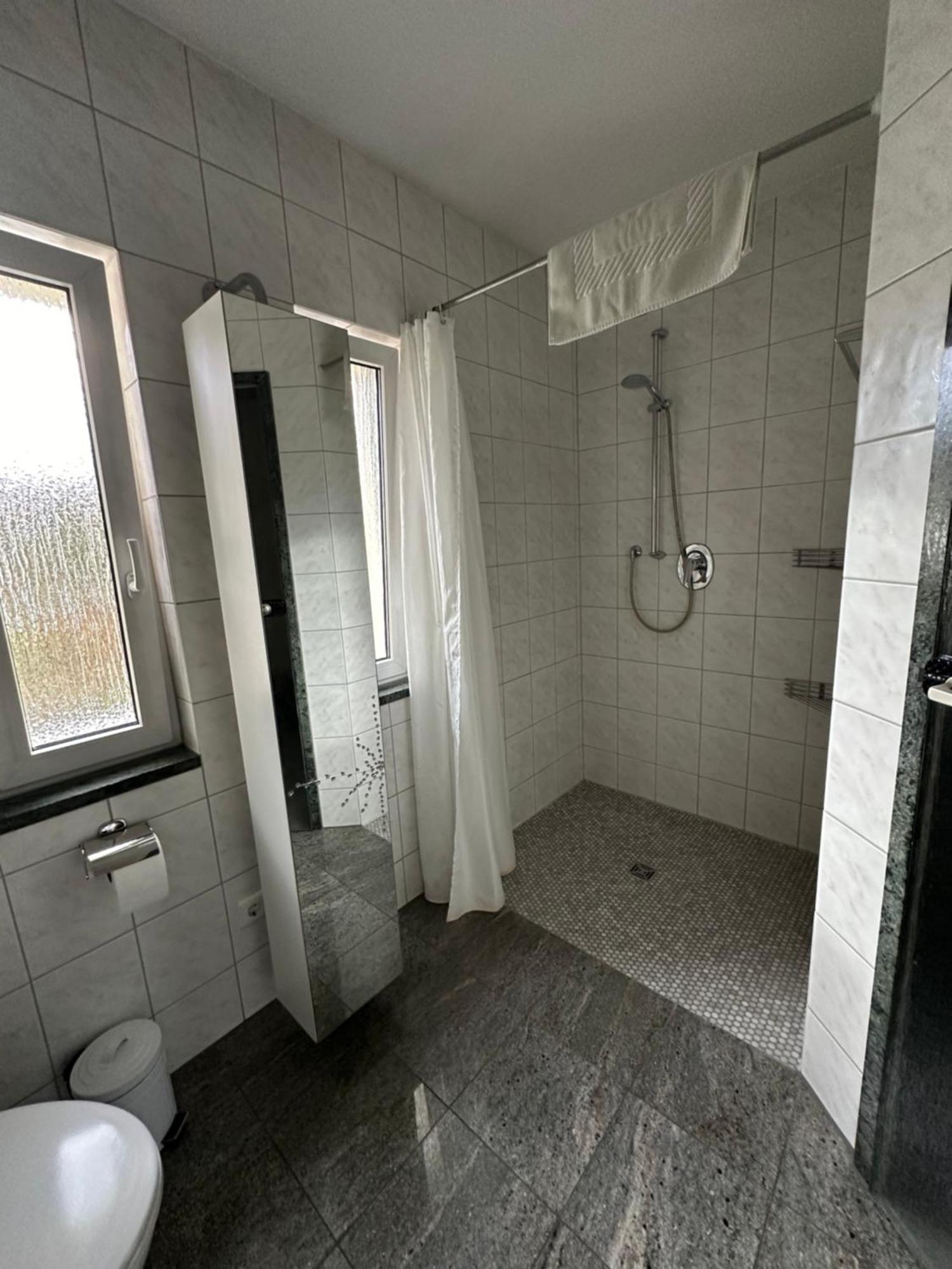 Pension Schramm Karlsruhe Luaran gambar