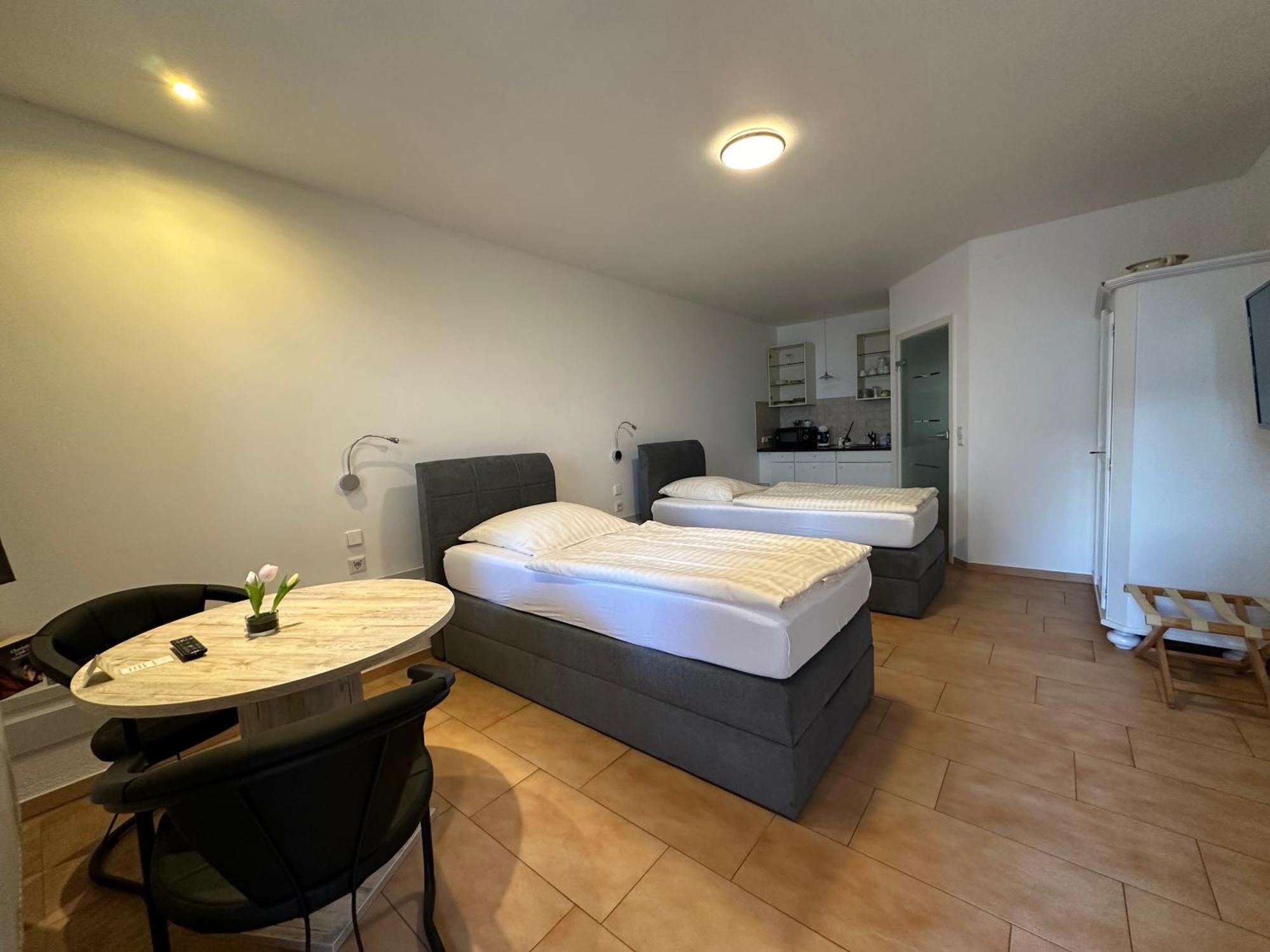 Pension Schramm Karlsruhe Luaran gambar