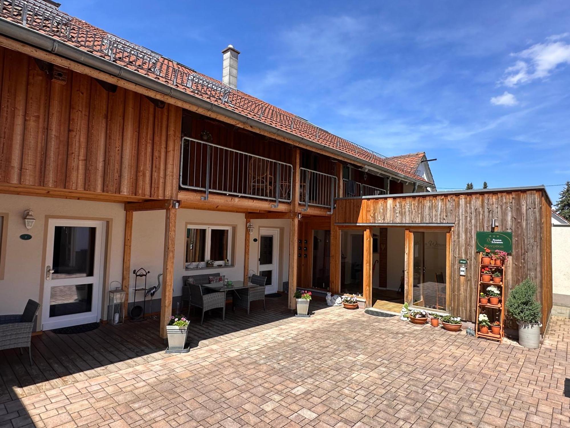 Pension Schramm Karlsruhe Luaran gambar